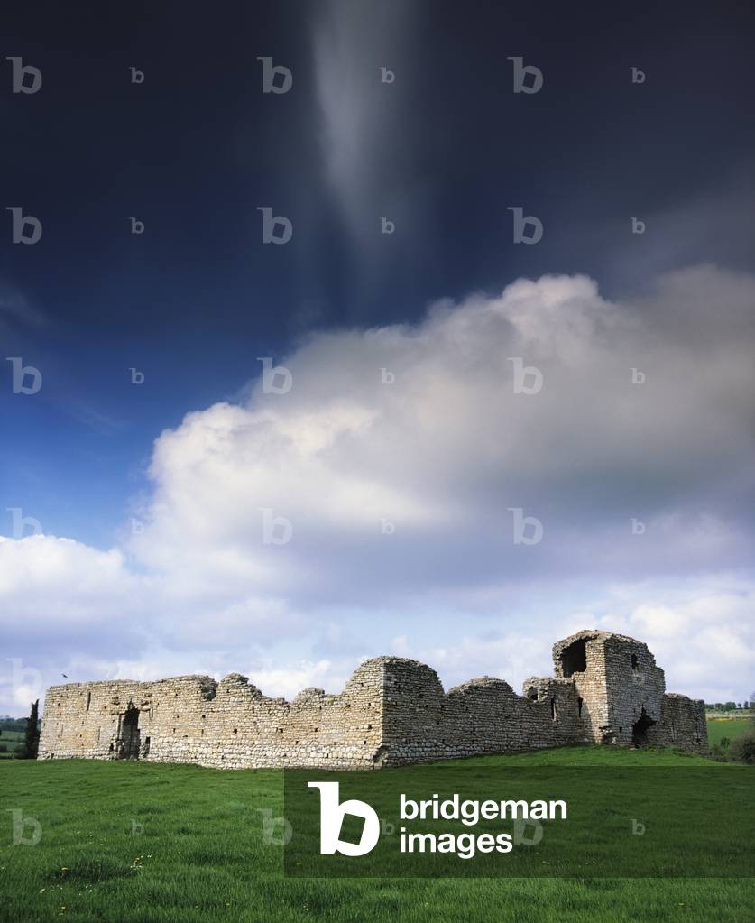 Ballyloughan Castle, Co Carlow, Ireland; 13Th Century Castle Ruins Near Muinebeag (photo)