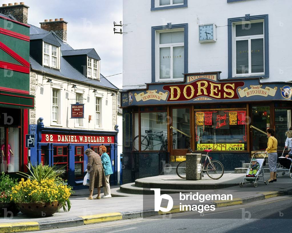 Kilkenny, Co Kilkenny, Ireland, Traditional Shop Fronts (photo)