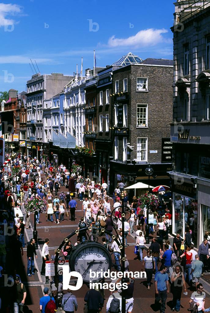Summer In Grafton Street, Dublin, Ireland (photo)