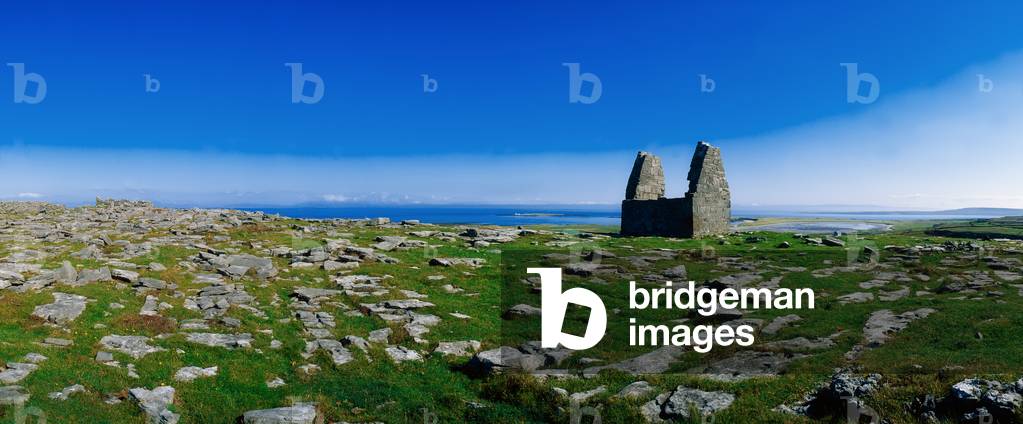 Teampoll Bheamain, Inishmore, Aran Islands, Co Galway, Ireland (photo)