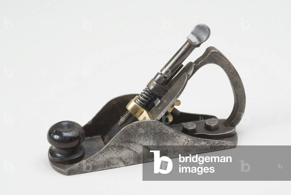 Smoothing plane, 1880s (cast iron, brass & rosewood)