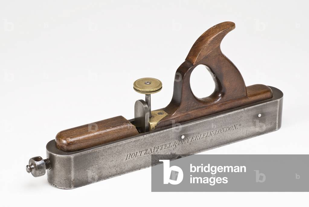 Smith's plane, c.1804-27 (beech, brass & cast steel)