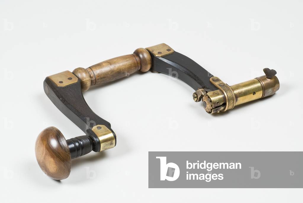 Ratchet brace (ebony, walnut, brass & gunmetal)
