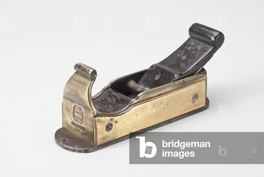 Mitre plane, 1739 (gunmetal, steel & rosewood)
