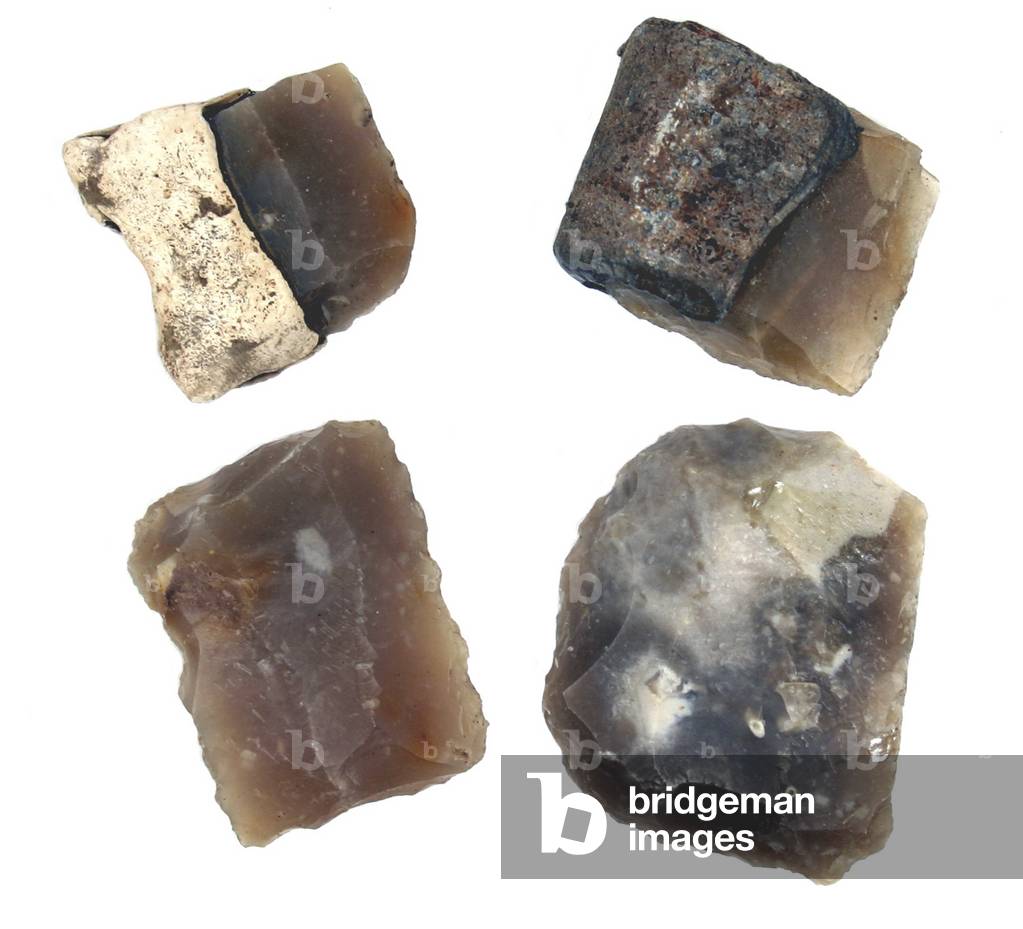 American musket flints excavated from campsites