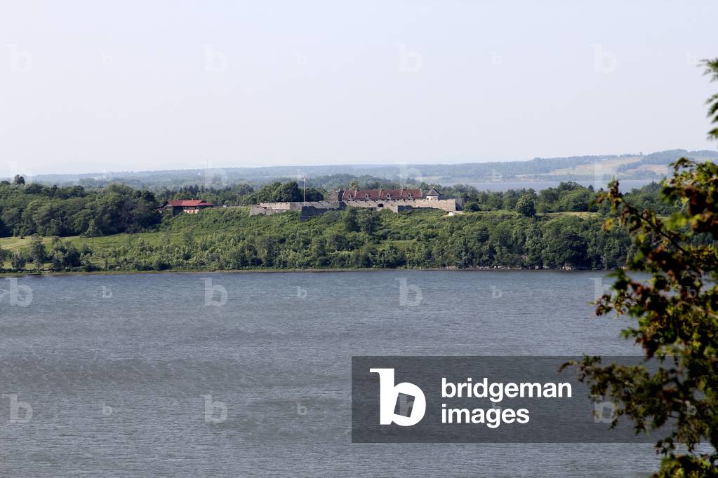 View of Fort Ticonderoga on Lake Champlain, New York, USA (photo)