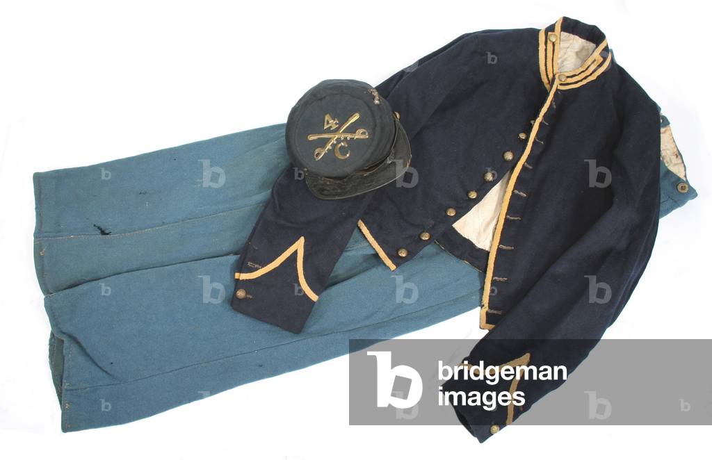 Union uniform of a soldier of the 4th Massachusetts Cavalry