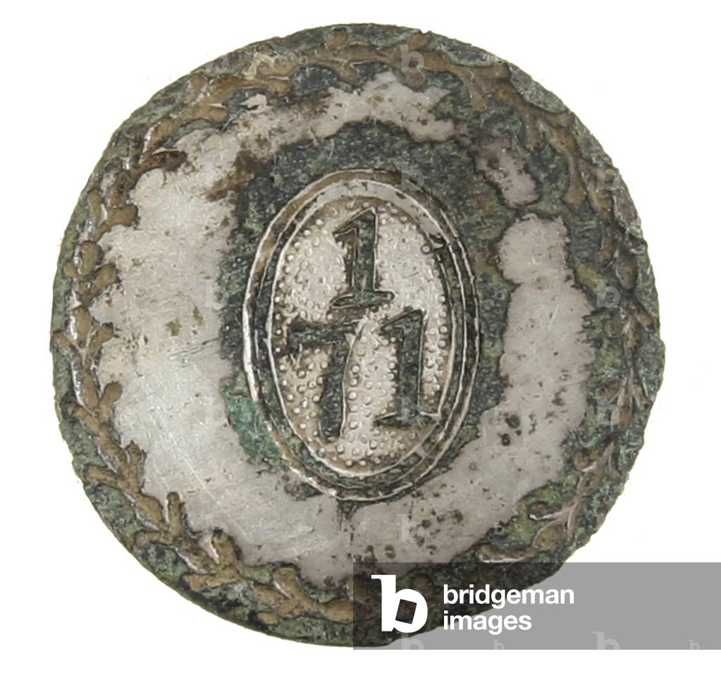 1st Battalion 71st Regiment of Foot silvered officer's button