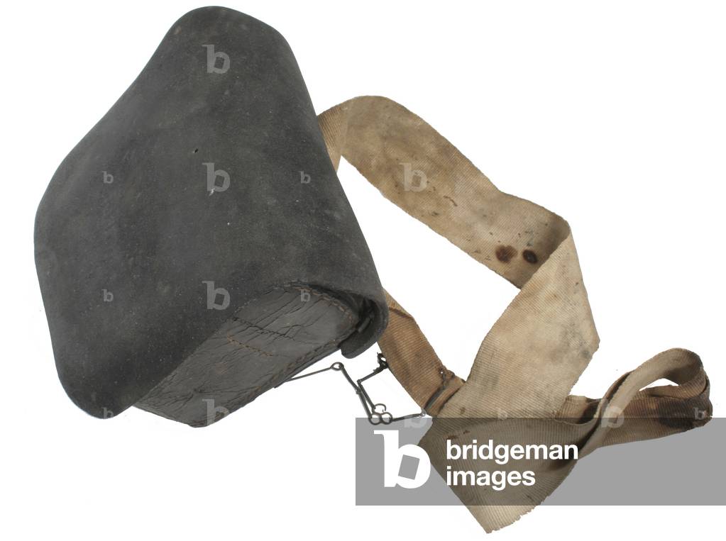 British 60 round cartridge box