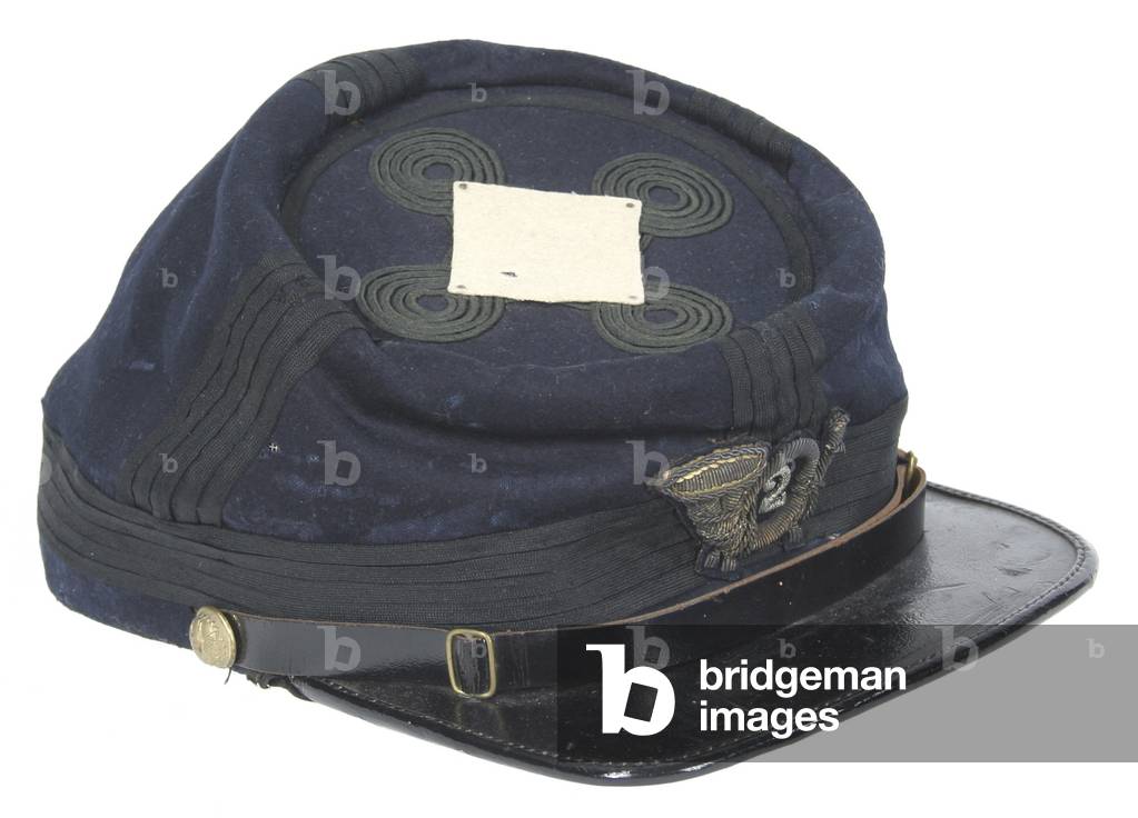 Kepi with the badge of the 2nd Division of the 3rd Army Corps