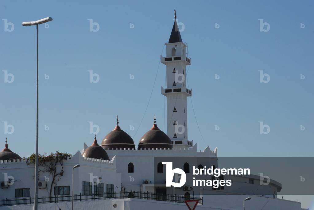 Mosque, Tripoli, Libya (photo)