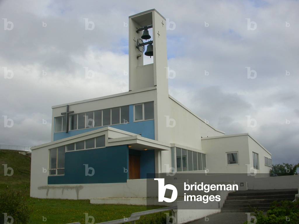 Evangelical Church, Reykjavik, Iceland (photo)