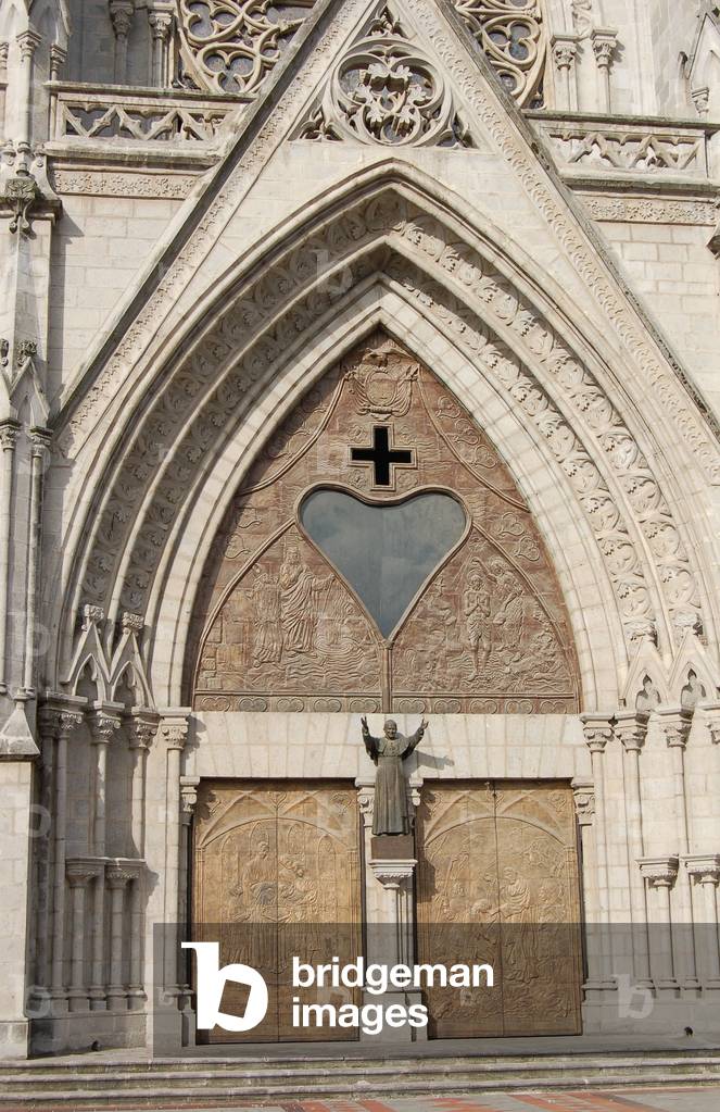 Quito Cathedral, Ecuador (photo)