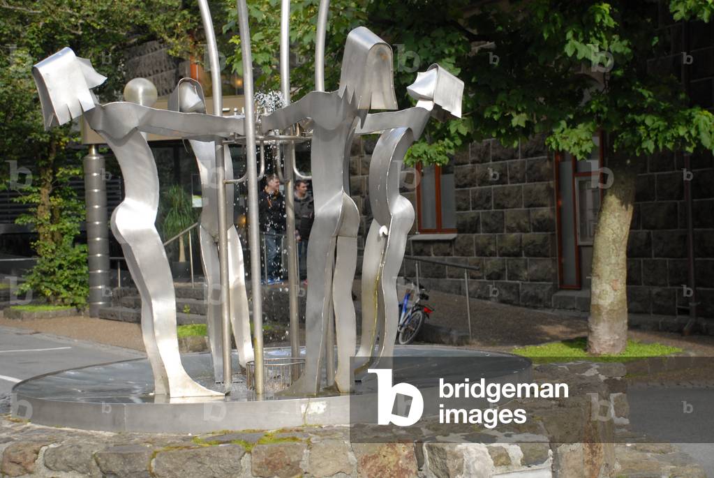 Statues, Torshavn, Faroe Islands, Denmark (photo)