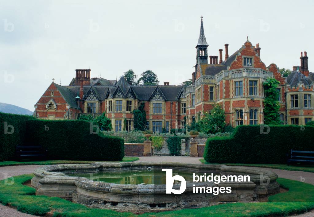 View of Madresfield Court (photo)