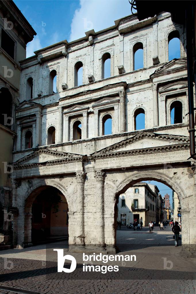Porta Borsari in Verona,
