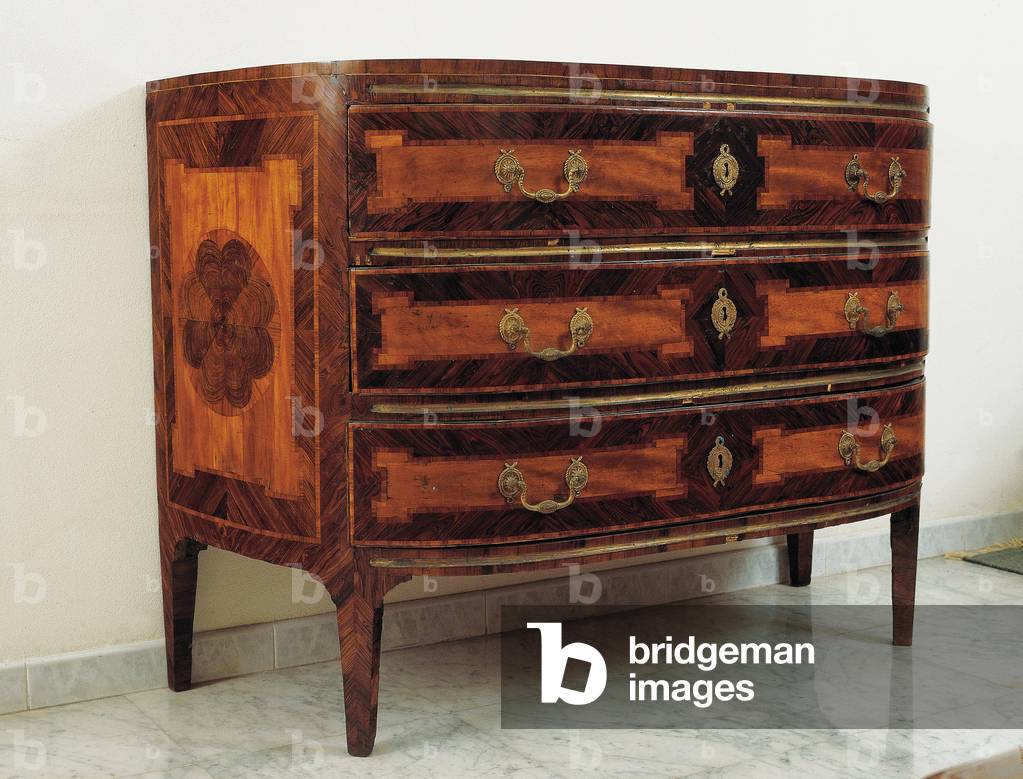 Dresser (Cassettone), by Sicilian manifactory, 18th Century, rosewood veneer and inlaid, 96 x 130 x 60 cm