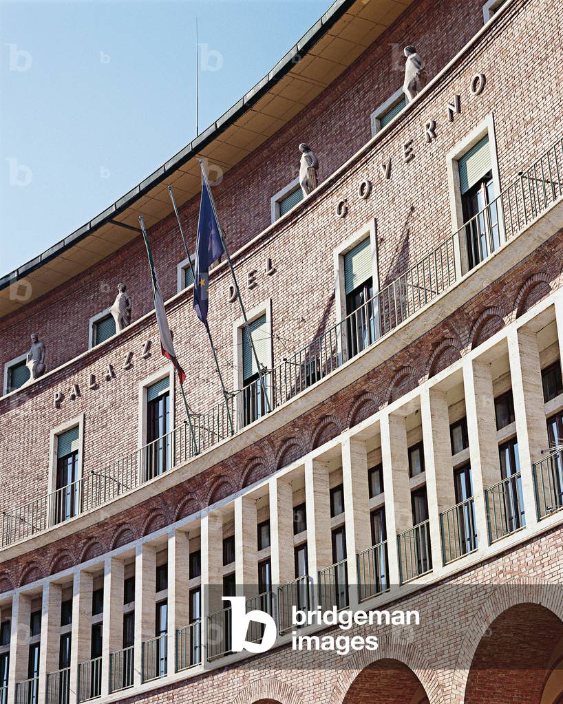 Prefecture Palace in Arezzo (Palazzo della Prefettura di Arezzo), by Giovanni Michelucci, 1937 - 1939, 20th Century, bricks and travertine