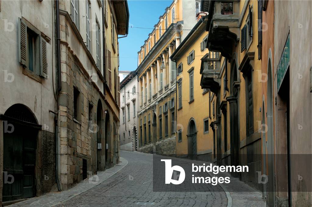 Via Pignolo,