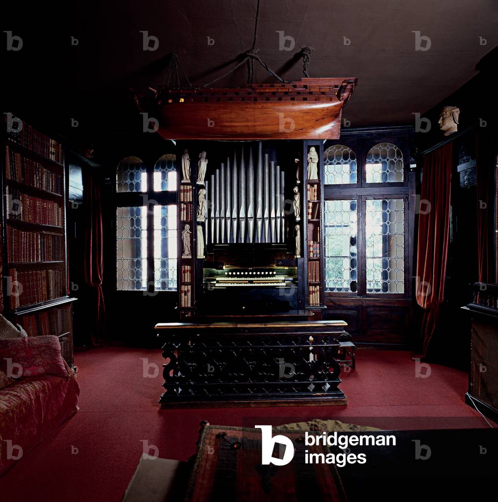 Vittoriale: Globe Room, 1921 - 1923