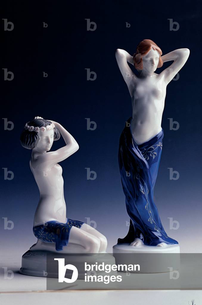Female figures (Rosenthal porcelain)
