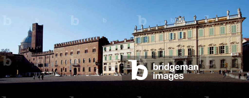 Piazza Sordello - Mantua,