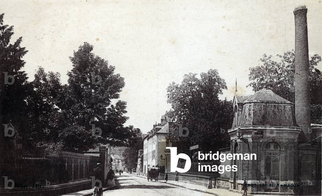 Thermal tourism: view of the Sainte Marie establishments in Cusset near Vichy, Allier 1905 ca. (spa tourism: view of cusset near Vichy, France, 1905 ca) Postcard Private collection