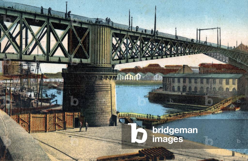 View of the National Bridge in Brest, Finistere, 1910 (postcard)