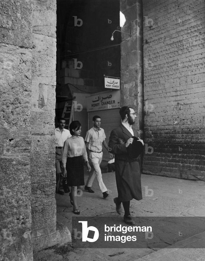Image de Photographie représentant PORTE DE DAMAS 1960 par Barnaby's Studios Ltd