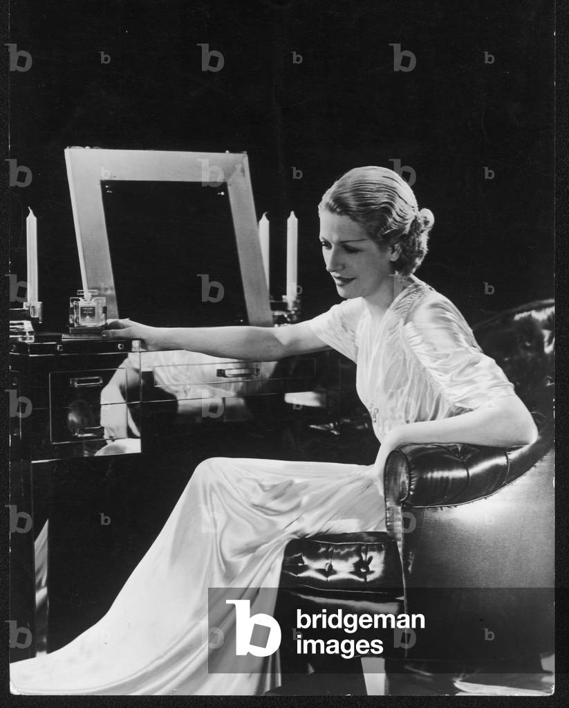 Image of Photography depicting Mirrored Dressing Table 1935 by Barnaby's Studios Ltd
