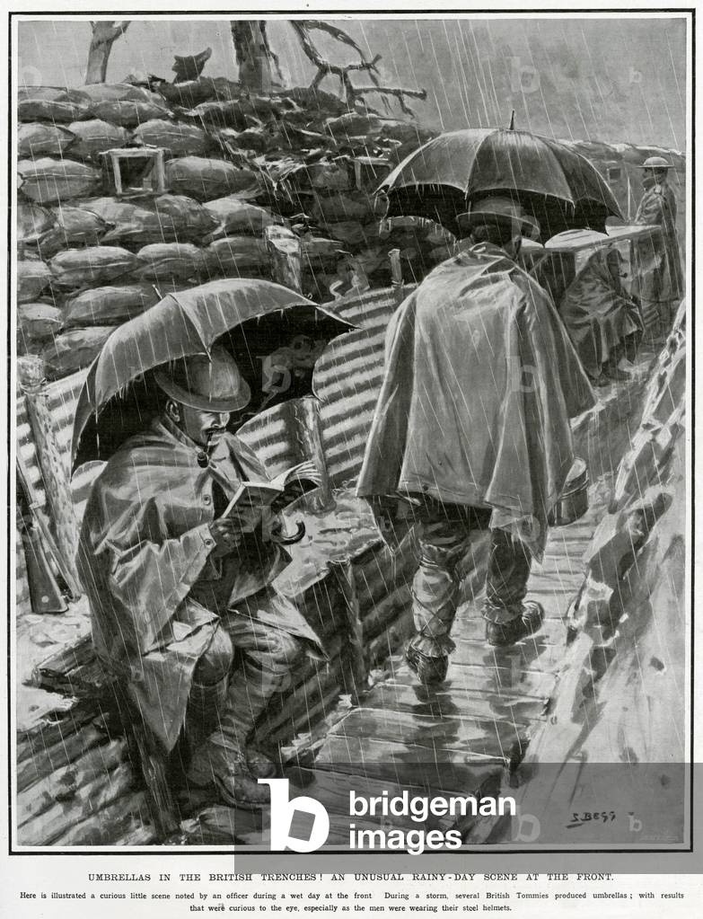 Les troupes britanniques s'abritent sous des parapluies