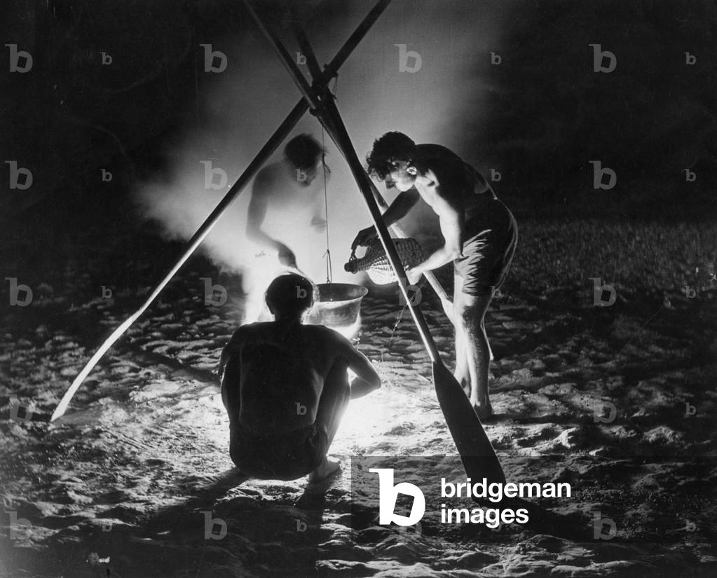 CAMP FIRE