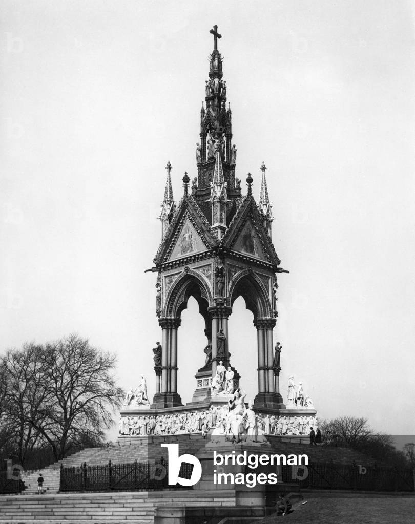 Image of Photography depicting ALBERT MEMORIAL by Gill Emberton