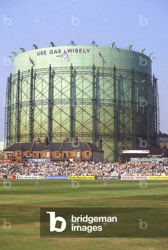 'DAS OVAL'