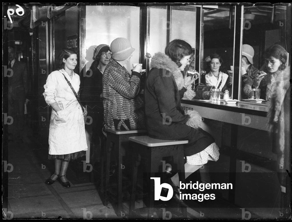 Image of Photography depicting AUTOMATIC RESTAURANT 1930 by Barnaby's Studios Ltd