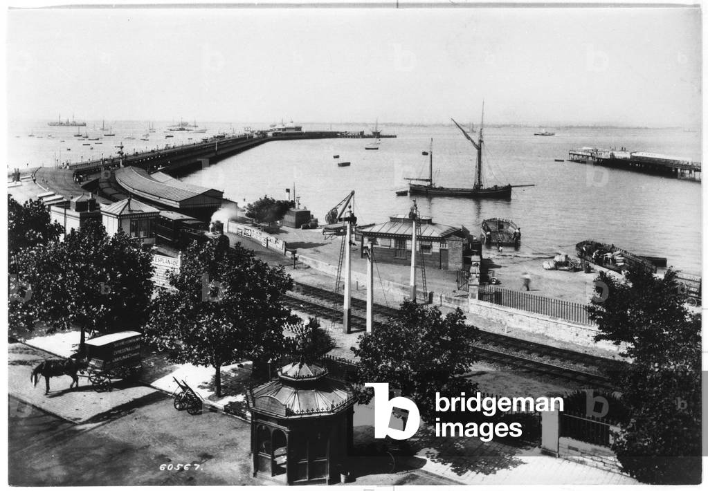 Immagine di Fotografia "RYDE - 1908" 1908 di Francis Frith & Co.