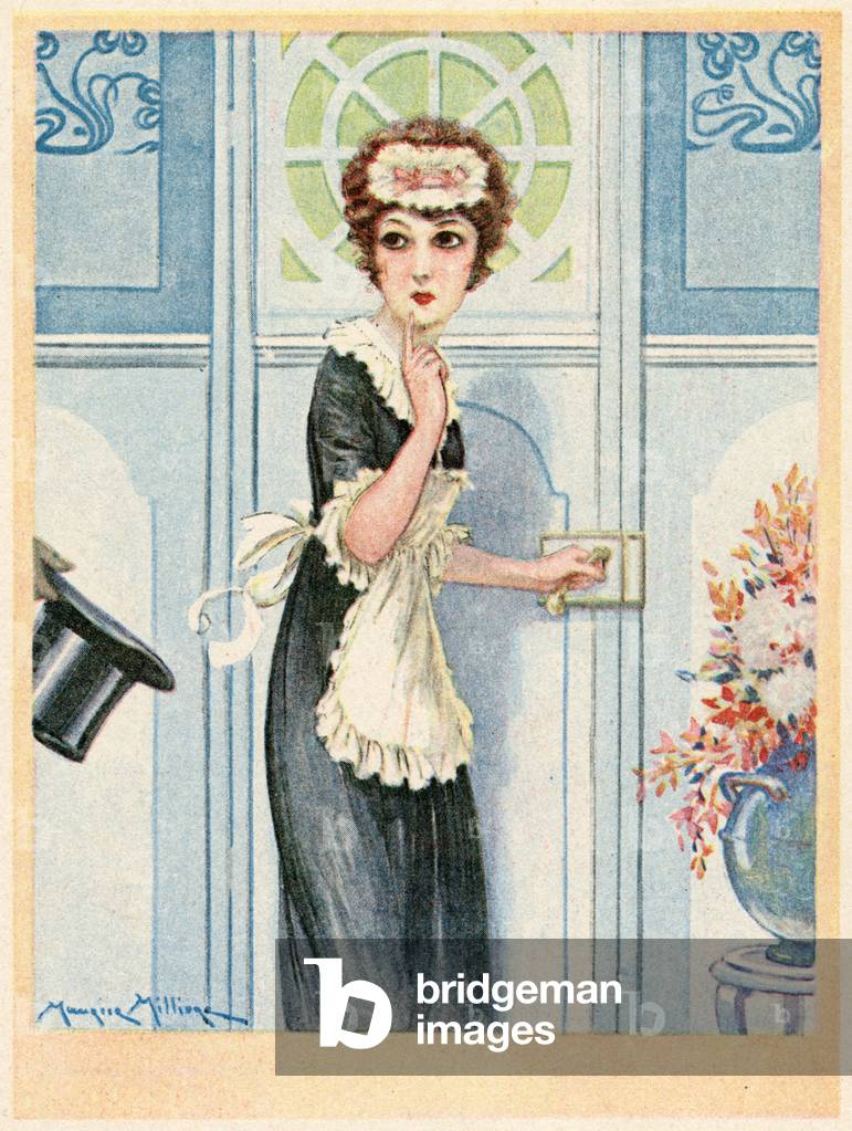 CAMERIERA CHE ACCOGLIE IL VISITATORE