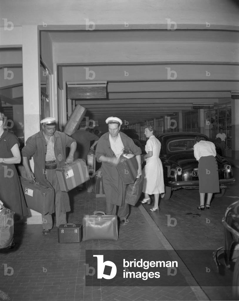 The Autorimessa Piazzale Roma, a garage in Piazzale Roma, Venice, Italy, circa 1950 : Arriving Customers
