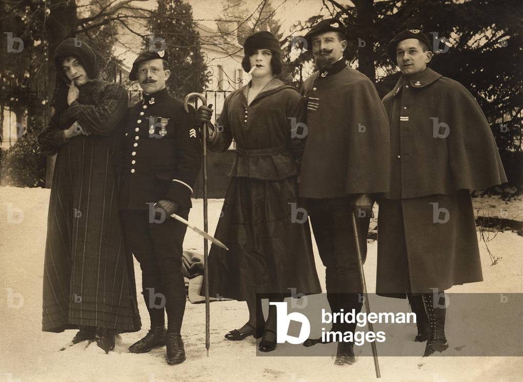 Photo card, soldiers of the 11th B.C.P degured as women