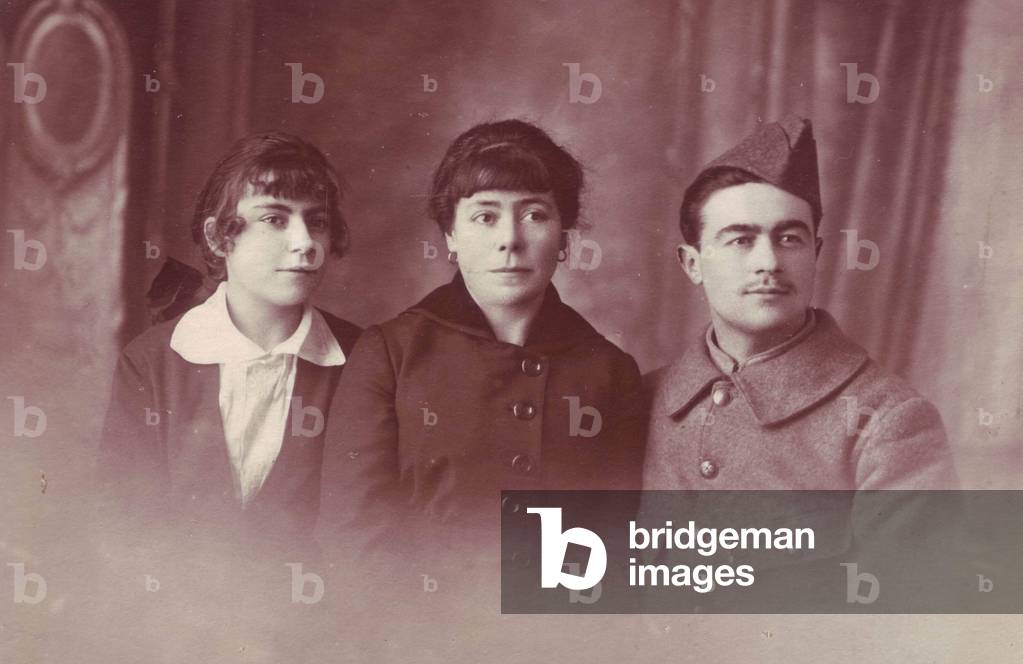 Young French soldier photography with his two sisters Paris 1915