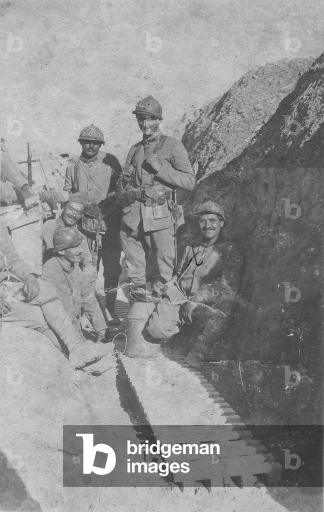 french soldiers in a trench