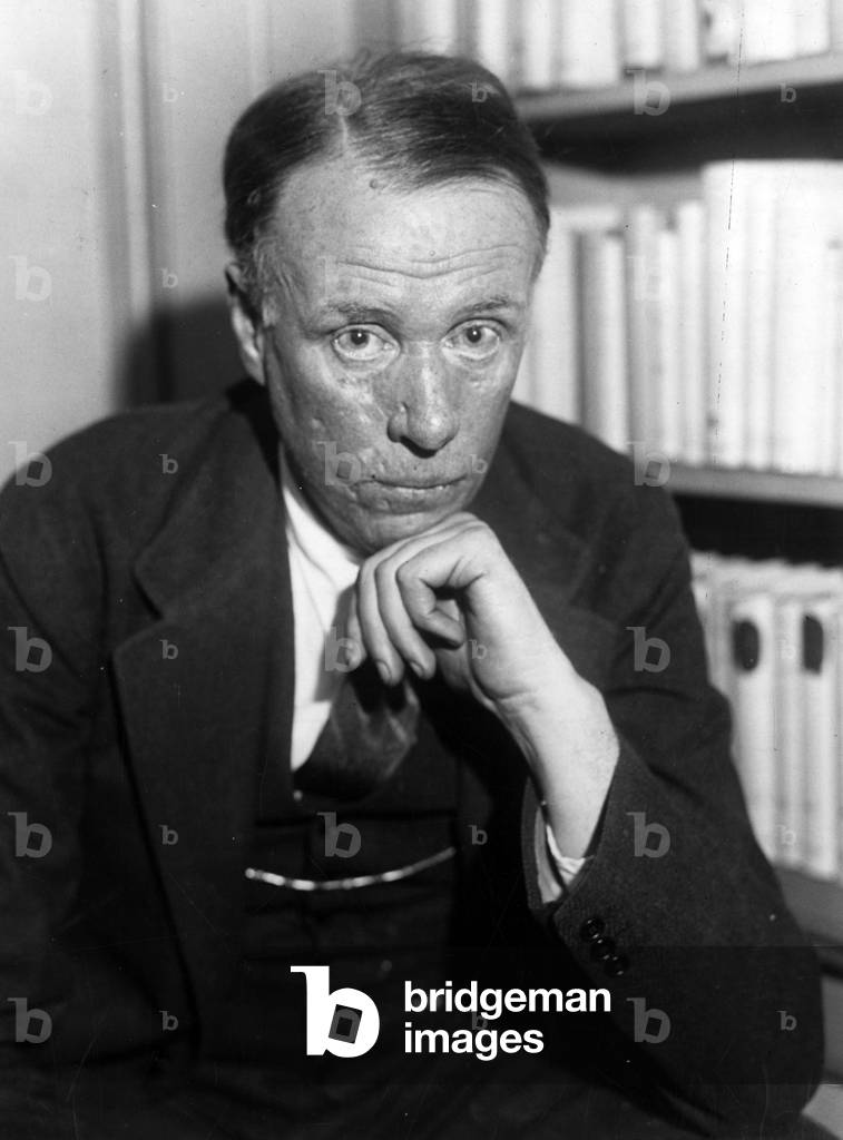 New York (USA), 1930: Portrait of Sinclair Lewis (1885-1951), author of “Main Street” and “Babbitt” who just received the Nobel Prize in Litterature - New York, USA, 1930: Portrait of Sinclair Lewis (1885-1951), American writer and 1930 Nobel Prize winner