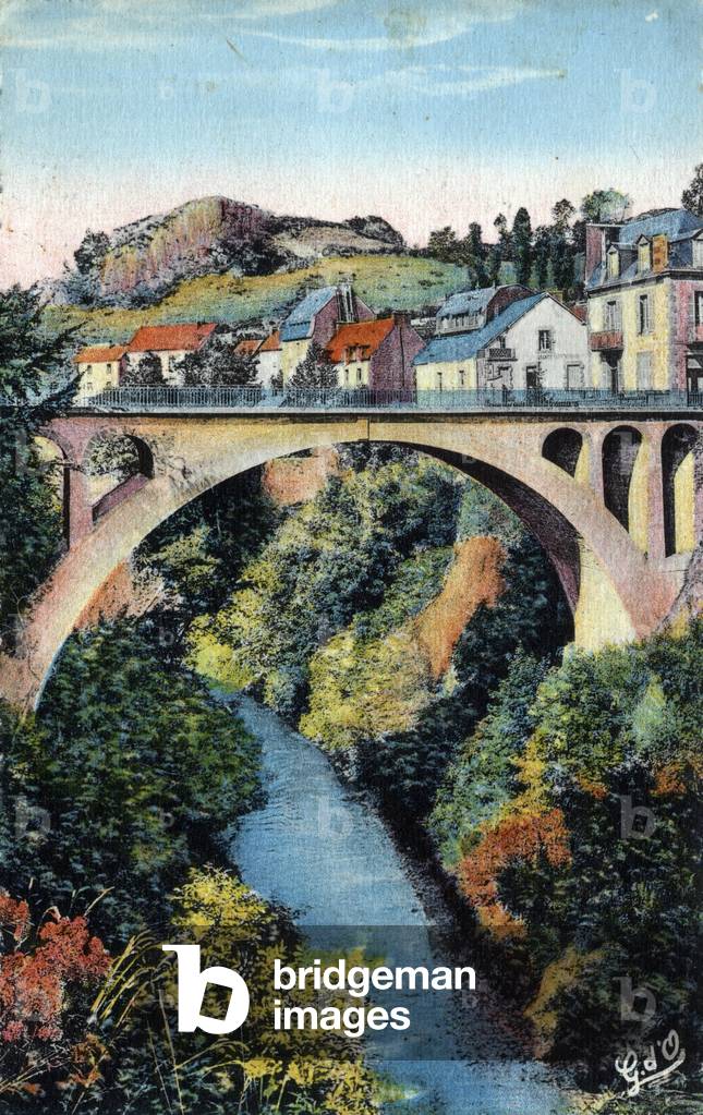 Auvergne, Puy-de-Dome (63), La Bourboule: the great bridge over the Dordogne, late 19th-early 20th century - Postcard