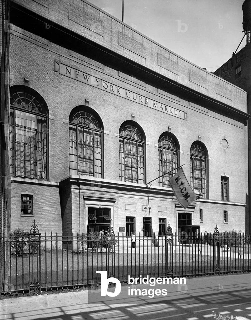 New York City, USA, 1929: Exterior view of the New York Curb Market Building at 78 Trinity Place - New York City, USA, 1929: exterior view of the New York Curb Market at 78 Trinity Place