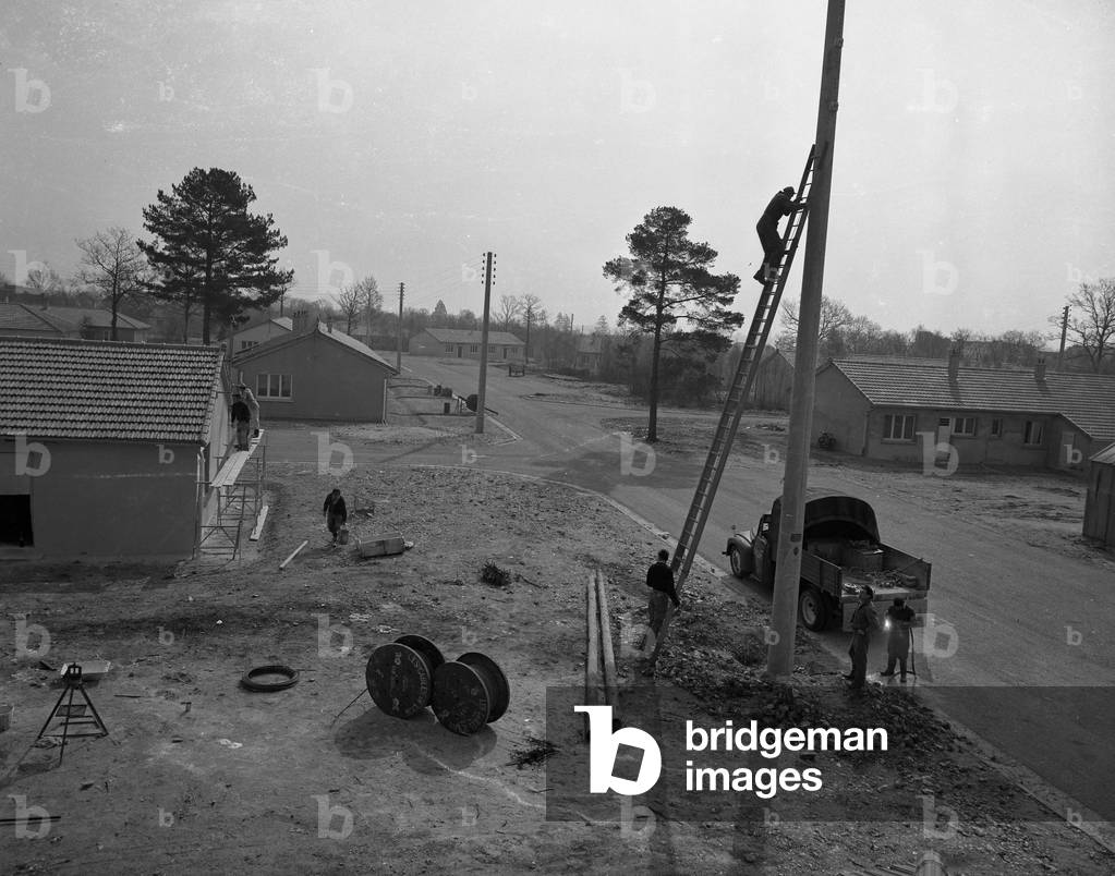 Evreux - Fauville Air Base in 1956 - Evreux Fauville Air Base - NATO Air Base in France - used by the United States Air Forces in Europe from 1952 to 1967 - 1956 -