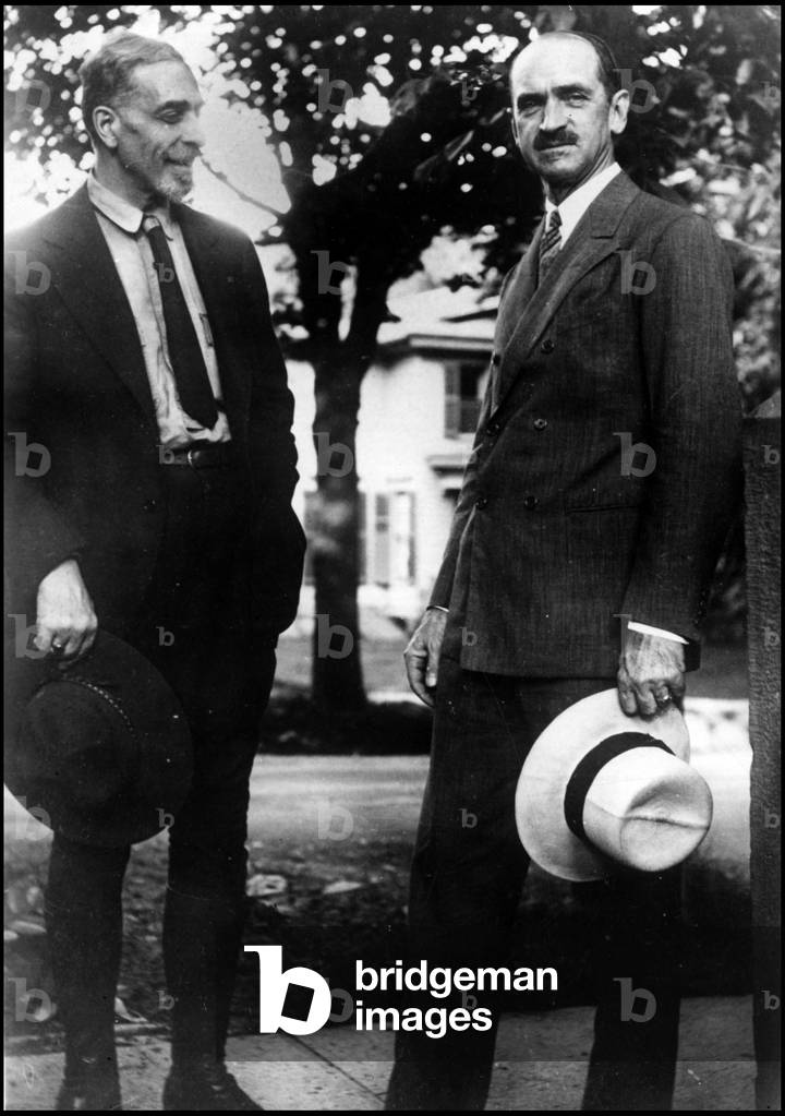 Hammondsport (New York) USA around 1928: From left to right, aviation pioneer and engine builder Glenn Curtiss (1878-1930) and former director of the USA Aero Club Augustus Post (1873-1952)