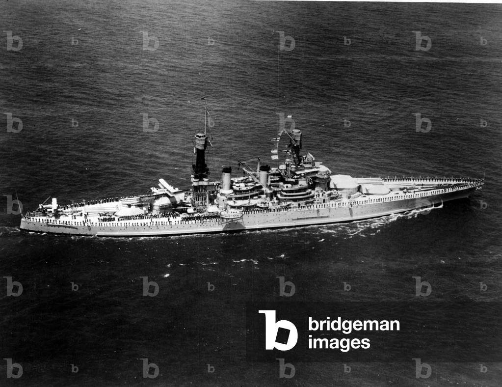 Battleship USS California (BB-44) at sea during maneuvers, September 22, 1927 - Battleship USS California (BB-44) at sea during maneuvers, 22th September 1927
