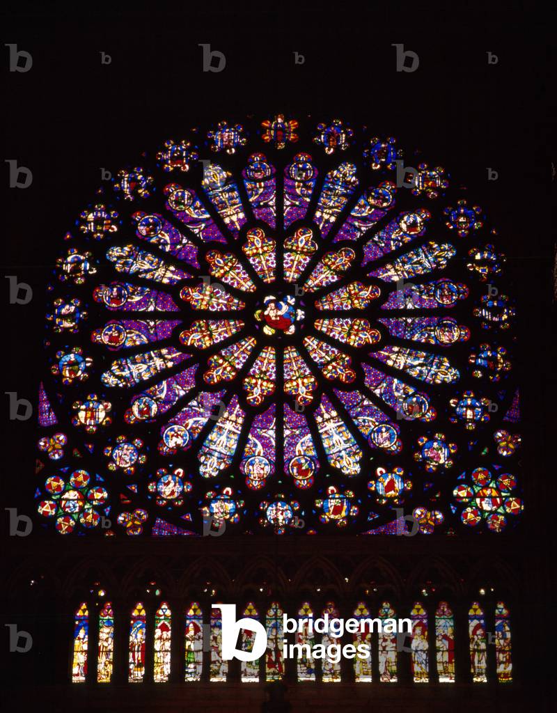 Rosette of the Cathedrale de Saint-Denis (93).