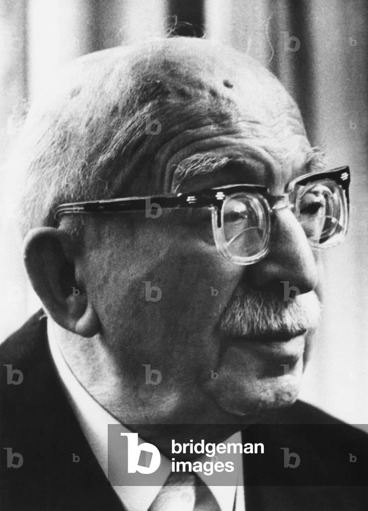 Arnold Zweig, German Jewish writer left Germany in 1933, and returned to East Germany in 1948. He became a member of parliament and the Cultural Advisory Board of the Communist Party