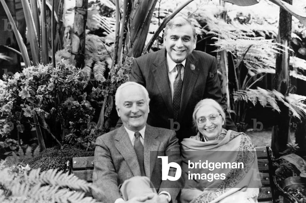 JAMES IVORY with ISMAIL MERCHANT and RUTH PRAWER JHABVALA during production of JEFFERSON IN PARIS, 1995